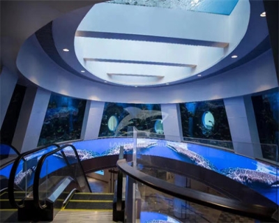 Zhengdong Commercial Center Large Circular Aquarium