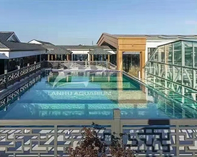 Jilin Dongwo Hotel Hanging Sky Acrylic Swimming Pool